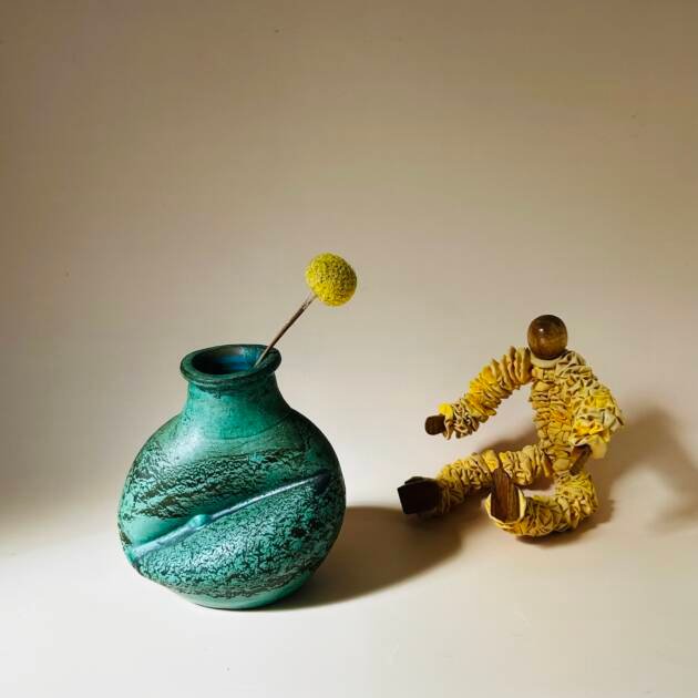 One-of-a-kind Abstract Vintage Green Vase🏺