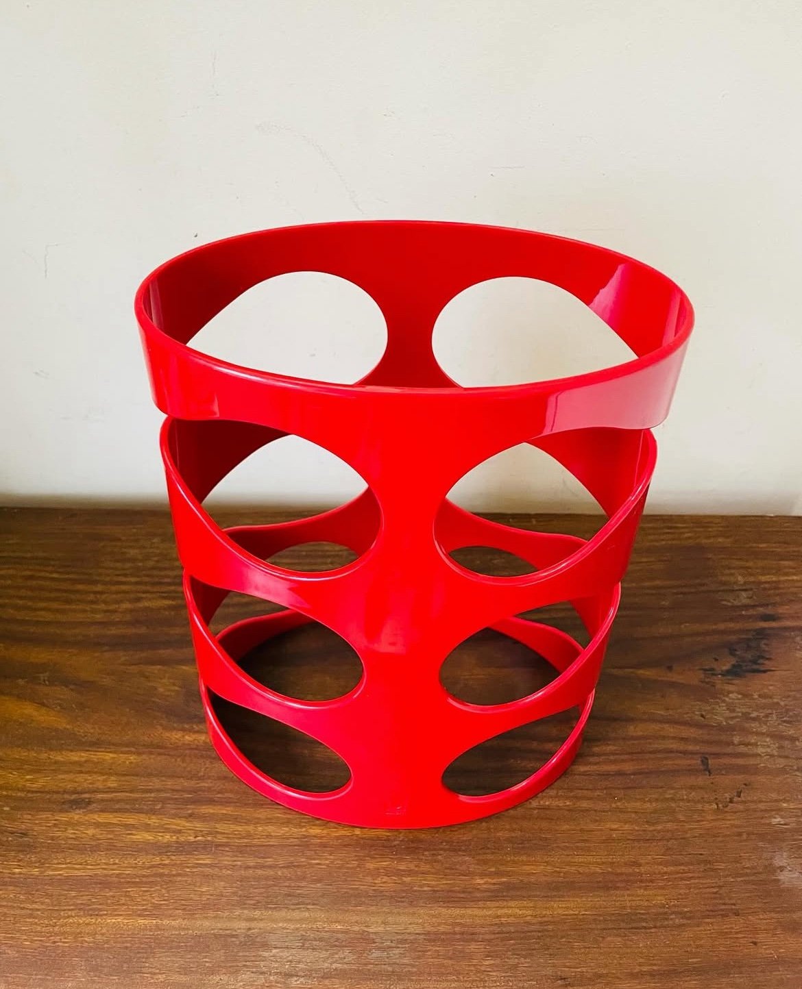 Retro 2009 Umbra Wine Rack by Ran Lerner In A Space Age Design - Image 5