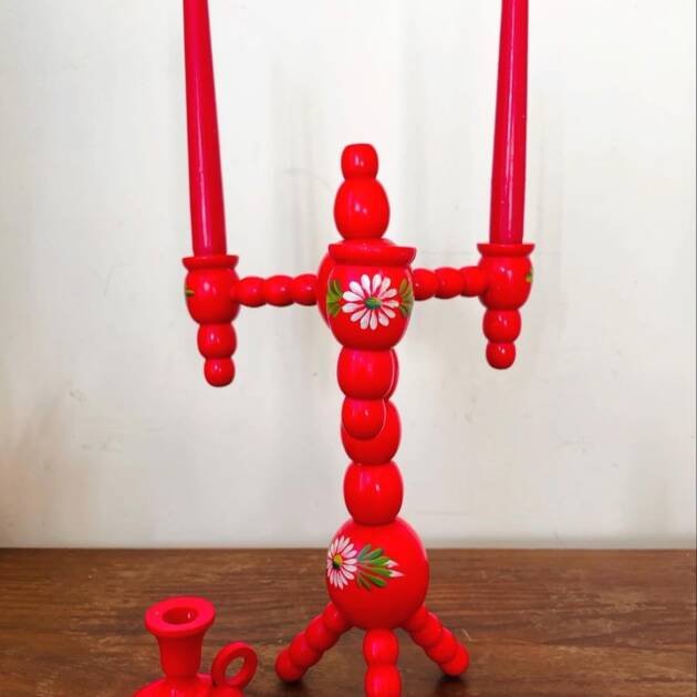Vintage Sweden 🇸🇪 Red Wood Hand Painted Candle Holders