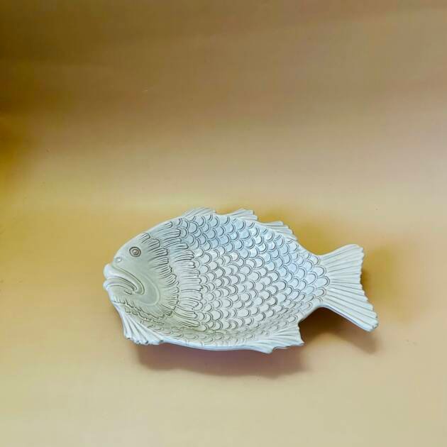 Vintage Textured Fish Dish🐠
