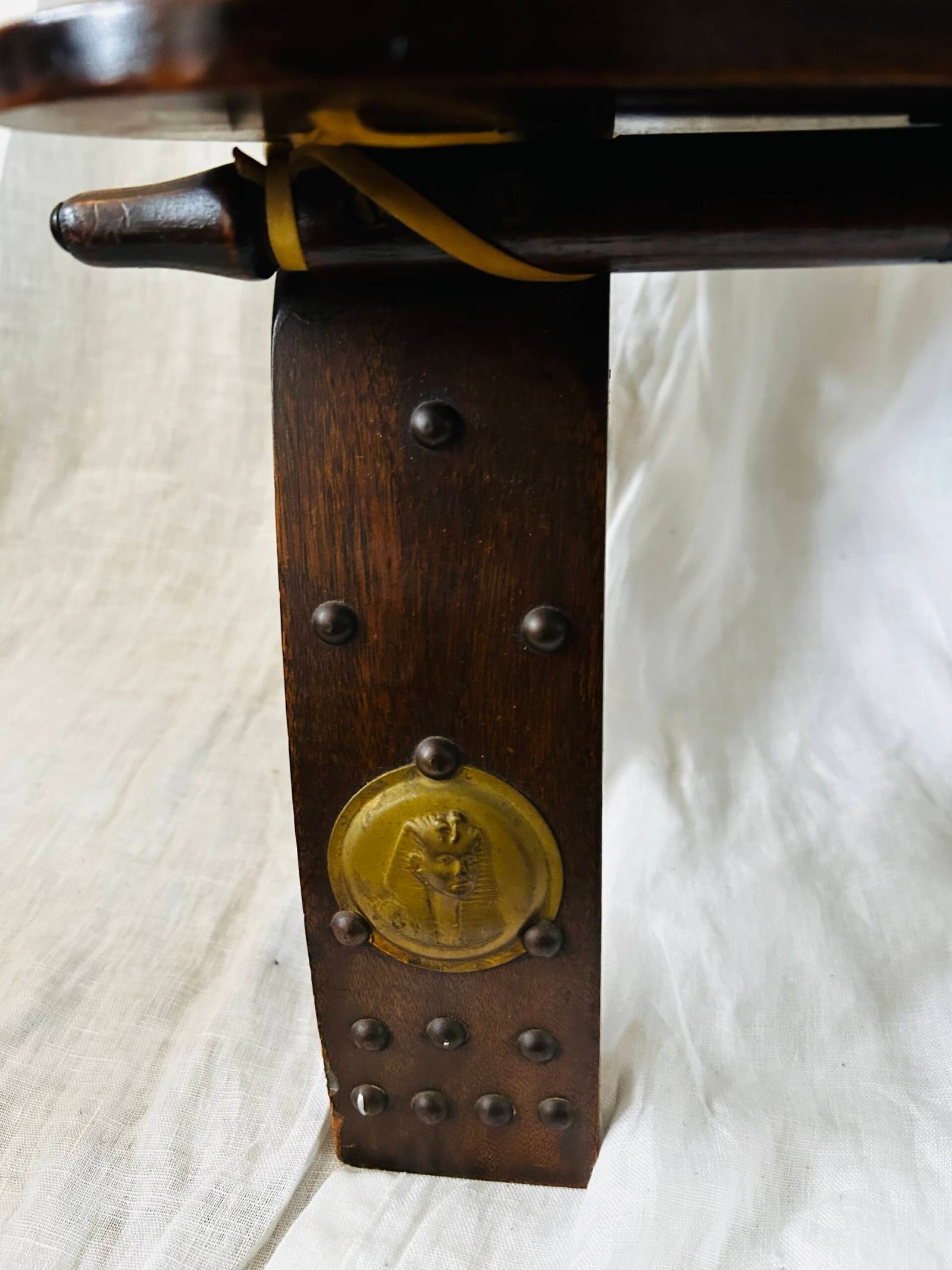 Vintage Moroccan camel saddle stool with cowhide upholstery ๐. - Image 5