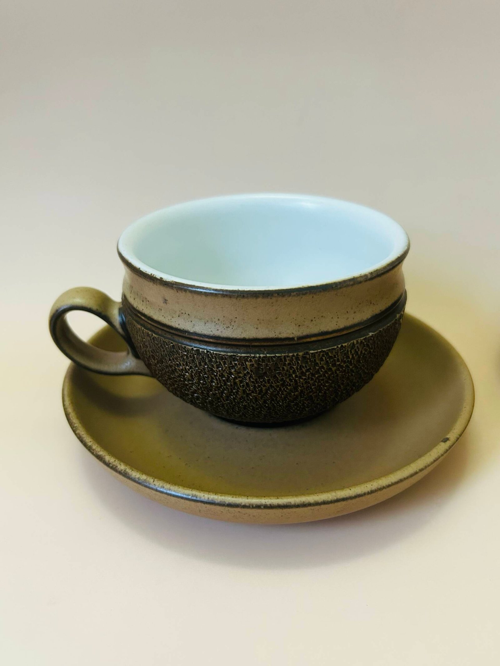 Vintage Denby Cotswold Stoneware Teacups & Saucers (set of 2) - Image 3