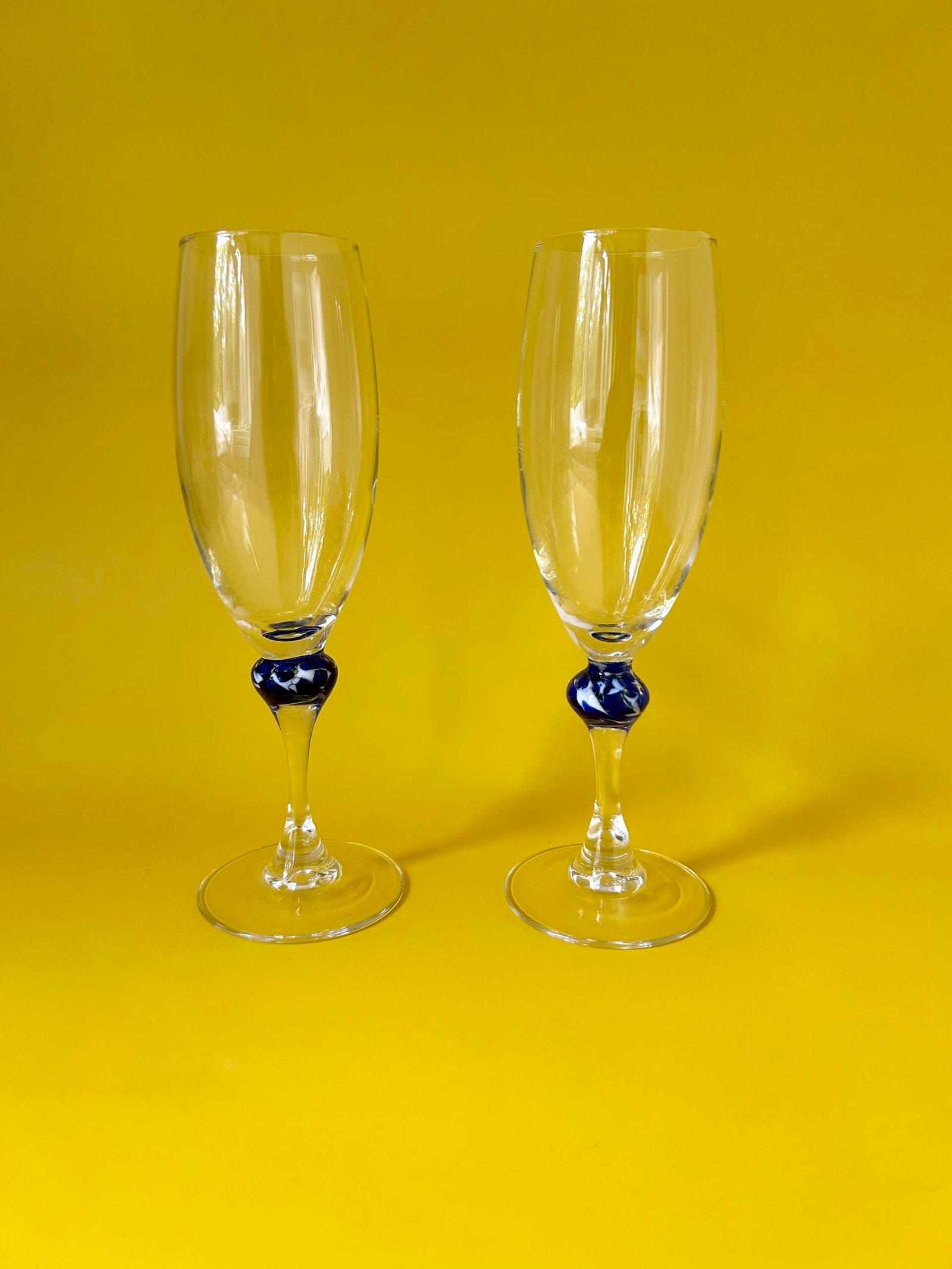 Vintage marbled stem wine & champagne glasses - Image 3