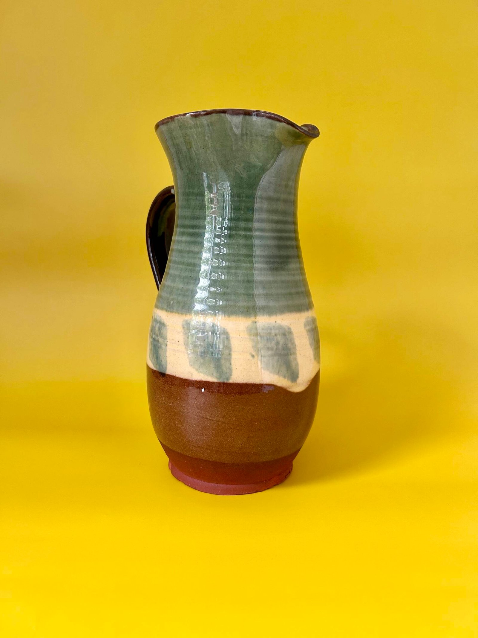 Hand-thrown wattisfield studio pottery jug - Image 2